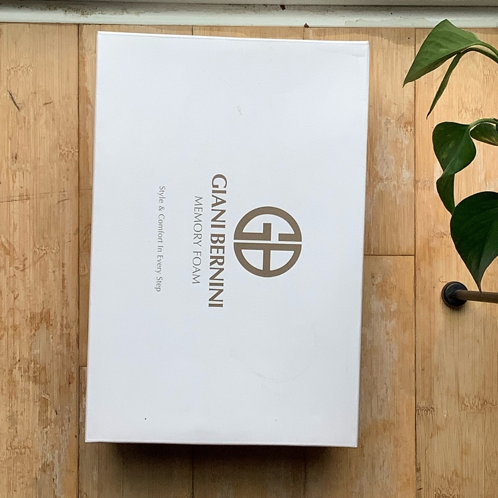 Red Memory Foam - image 2